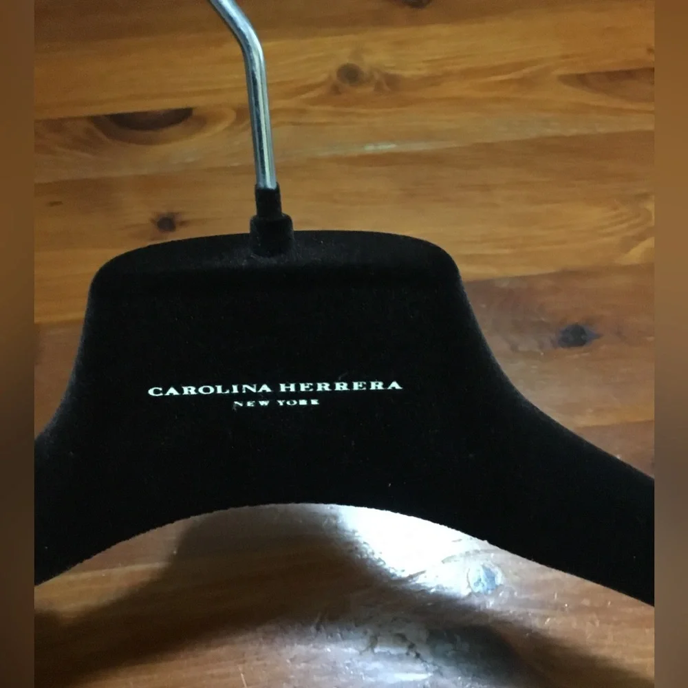 CAROLINA HERRERA